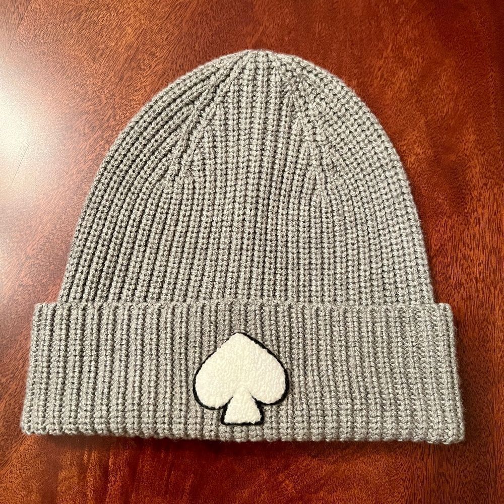 NWOT Kate Spade New York Gray Chenille Patch Logo Beanie Knit Cap Hat